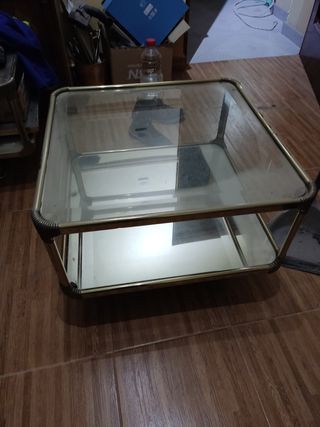 Mesa baja de cafe con cristal y espejo