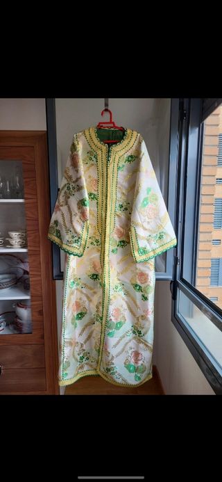 Kaftan arabe de novia hecho a mano 