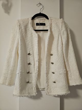 Chaqueta zara