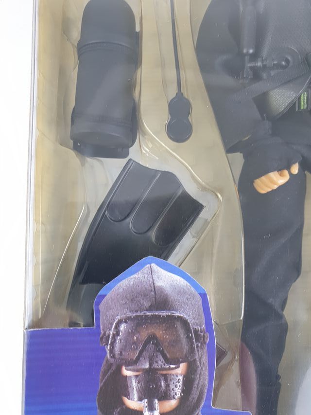 GEYPERMAN - SOLDADOS DEL MUNDO-BUCEADOR BIZAK 1/6