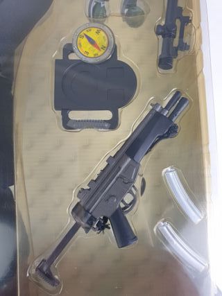 GEYPERMAN - SOLDADOS DEL MUNDO-BUCEADOR BIZAK 1/6