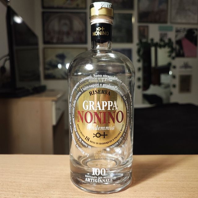 Bottiglia vuota Grappa Nonino Riserva