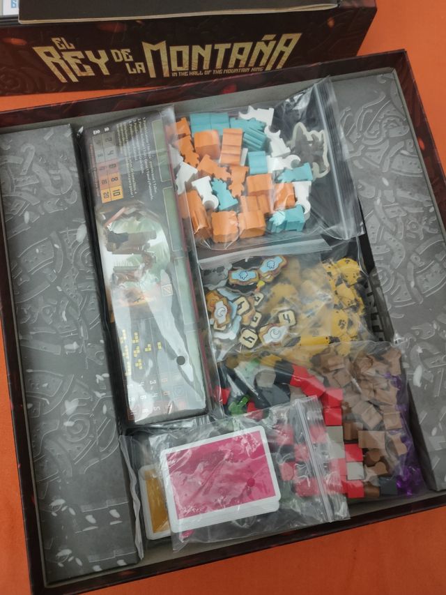 El rey de la montaña y expansión coop