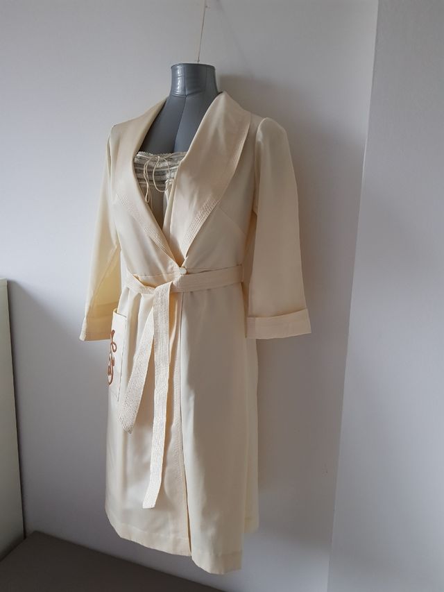 Vestaglia e sottoveste avorio