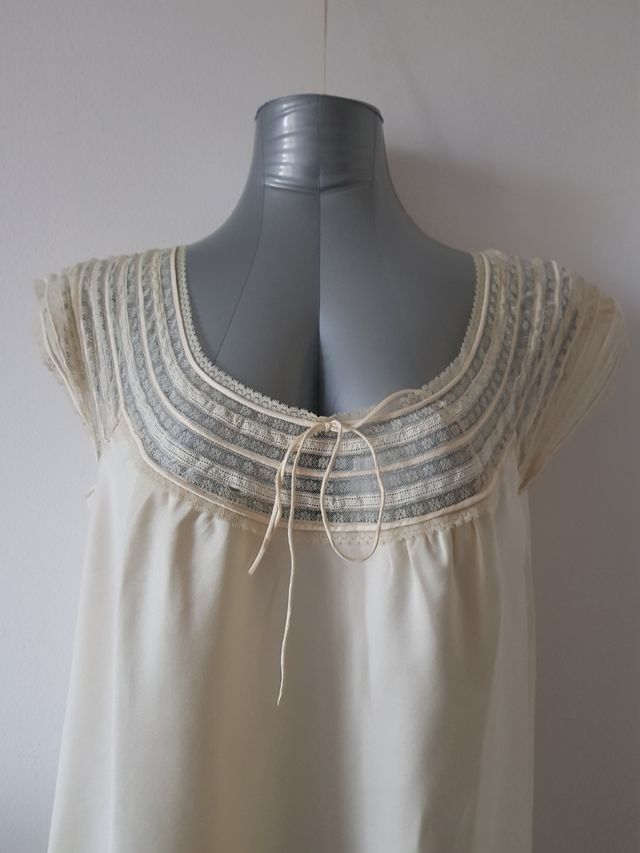 Vestaglia e sottoveste avorio