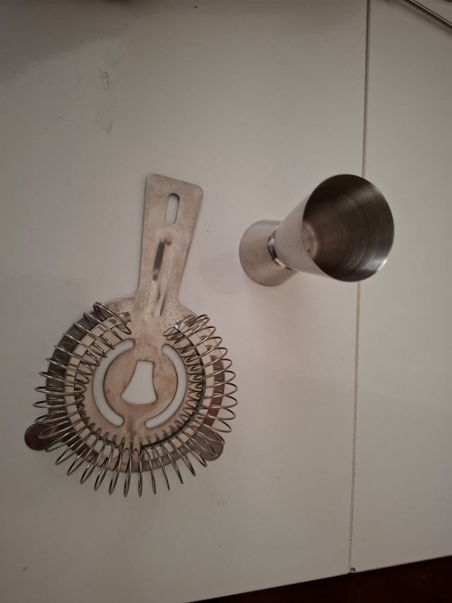 Set de cocktail y copas