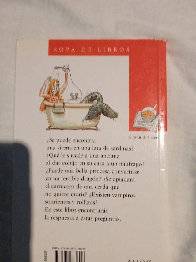 La sirena en la lata de sardinas (Cuentos, Mitos Y Libros-regalo) (Spanish Edition)