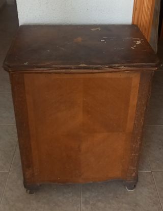 Máquina de coser antigua Signa