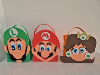 Piñatas y dulceros par cumpleaños