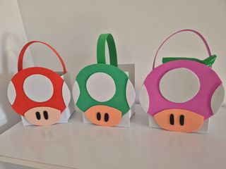 Piñatas y dulceros par cumpleaños