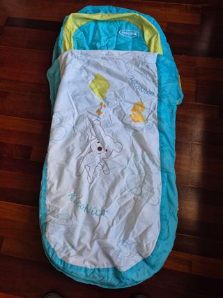 Cama hinchable niños