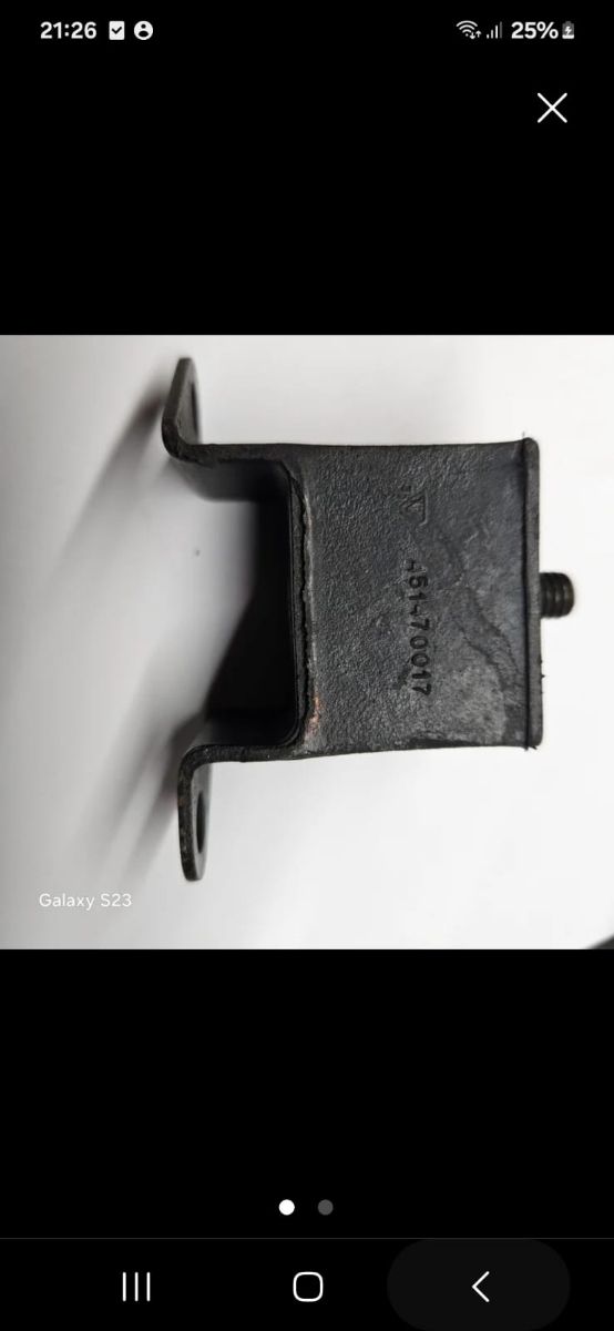 Soporte tubo escape Mini