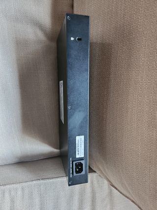 Switch 24 puertos netgear gs324t