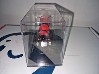 MOTO GUZZI V11 LE MANS A ESCALA