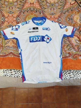 Tutina ciclismo professionisti