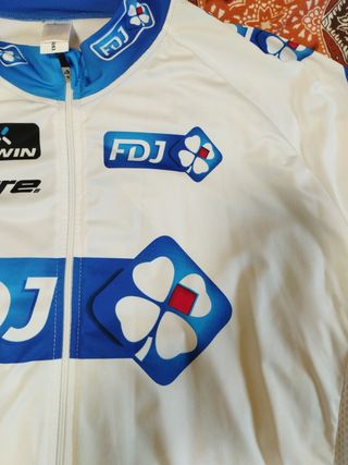 Tutina ciclismo professionisti