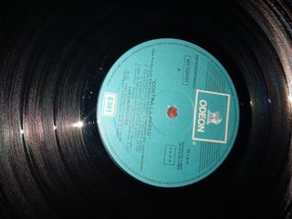 Los Chunguitos "contra la pared"