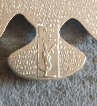 PIN YSL CRUZ DE MALTA