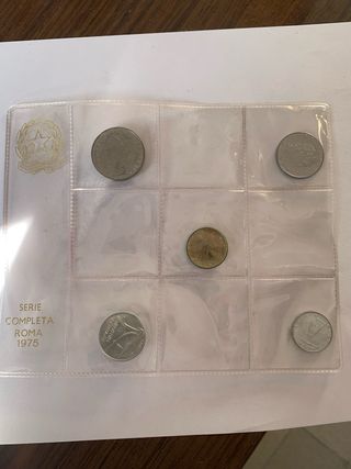 Monete in lira italiane anno 1975