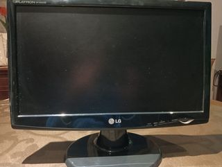Pantalla LG Flatron VGA 19"