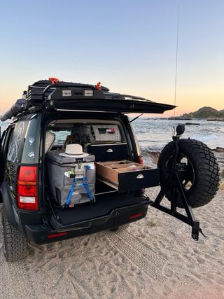 Land Rover Discovery 3 camper