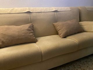 Sofa 3 plazas y 2 butacas a juego