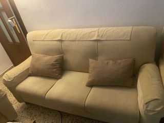 Sofa 3 plazas y 2 butacas a juego