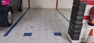 Garaje en venta en Calella