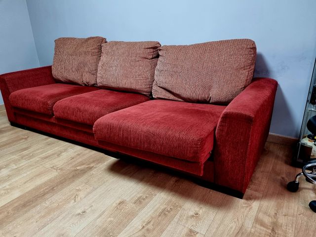 Sofa alta calidad - color rojo
