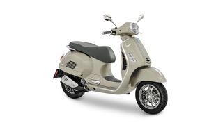 VESPA GTS 300 NUEVA 0 KM (88 € AL MES SIN ENTRADA)