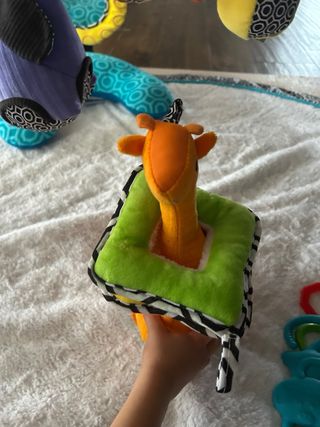 Gimnasio Fisher Price by Jonathan Adler