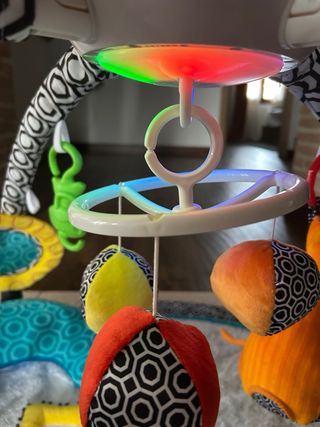 Gimnasio Fisher Price by Jonathan Adler
