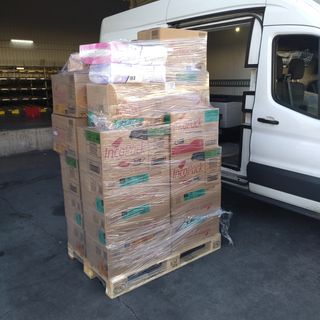 Se hacen portes, mudanzas, envíos urgen