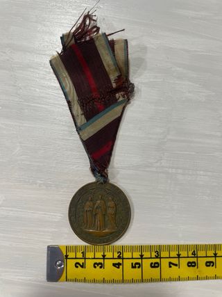 Insignia MEDALLA V.O.T.