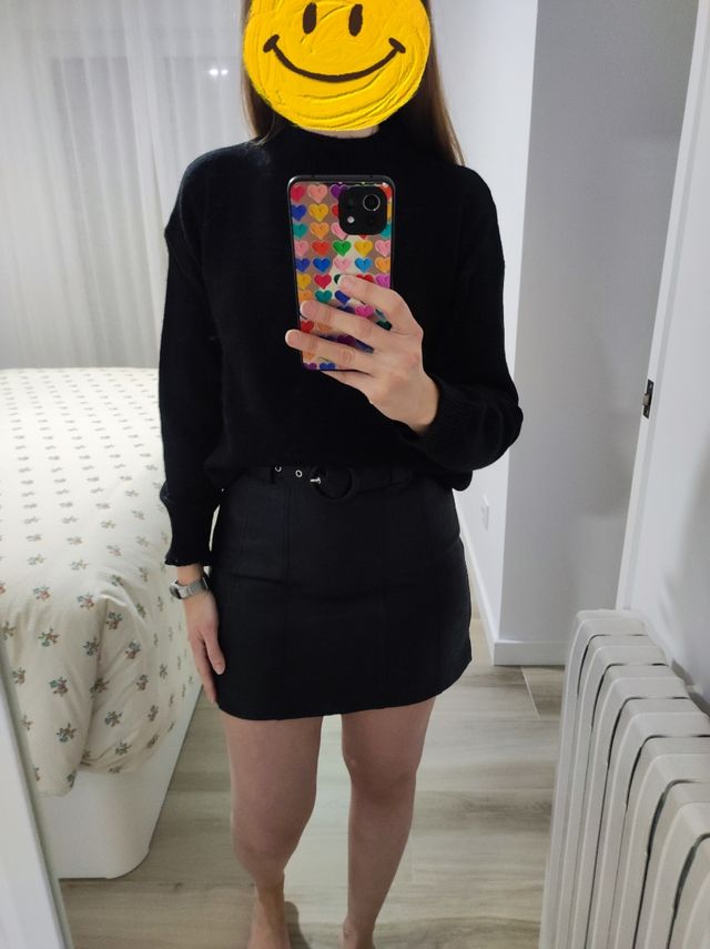 Minifalda polipiel negra