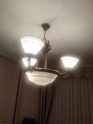 Lampara de techo y apliques de pared