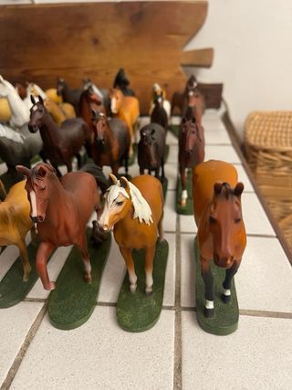 Cavallini in plastica