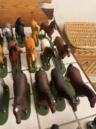 Cavallini in plastica