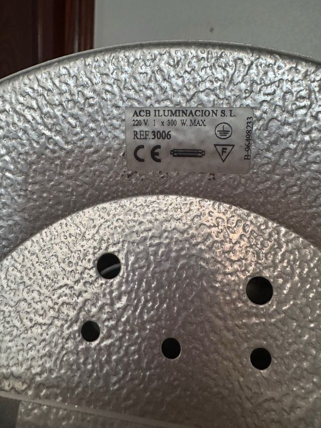 Lámpara flexo de pie regulable