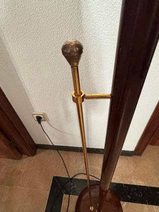 Lámpara flexo de pie regulable
