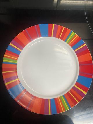 Platos y cuberteria a estrenar