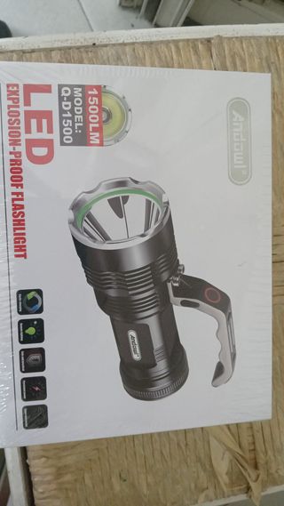 Torcia a mano con manico