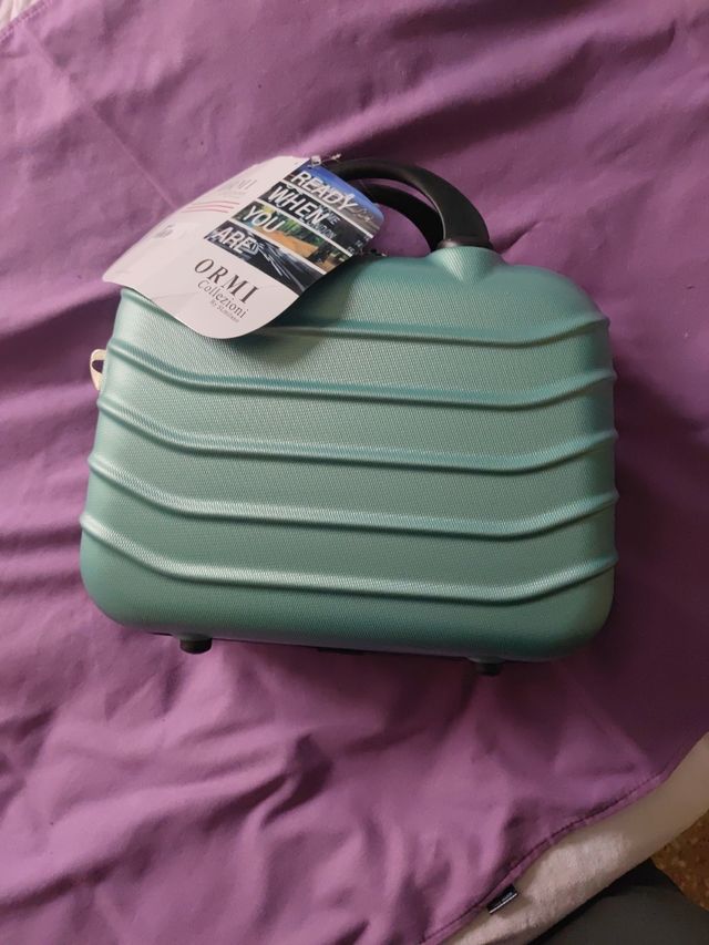 Beauty case rigido
