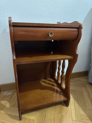 Mesita con cajón