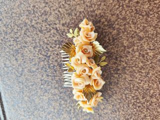 Tocado novia comunión invitada 