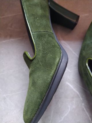 Zapatos de piel color verde