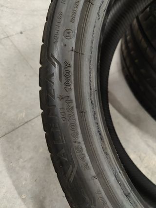 245-40R21 100Y Bridgestone RUNFLAT 