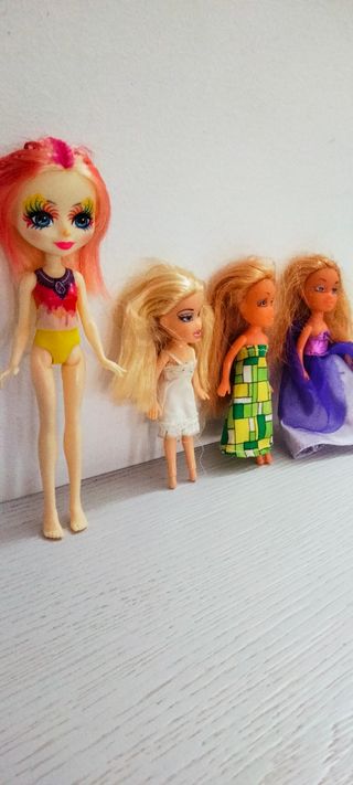Mini Bratz Dolls