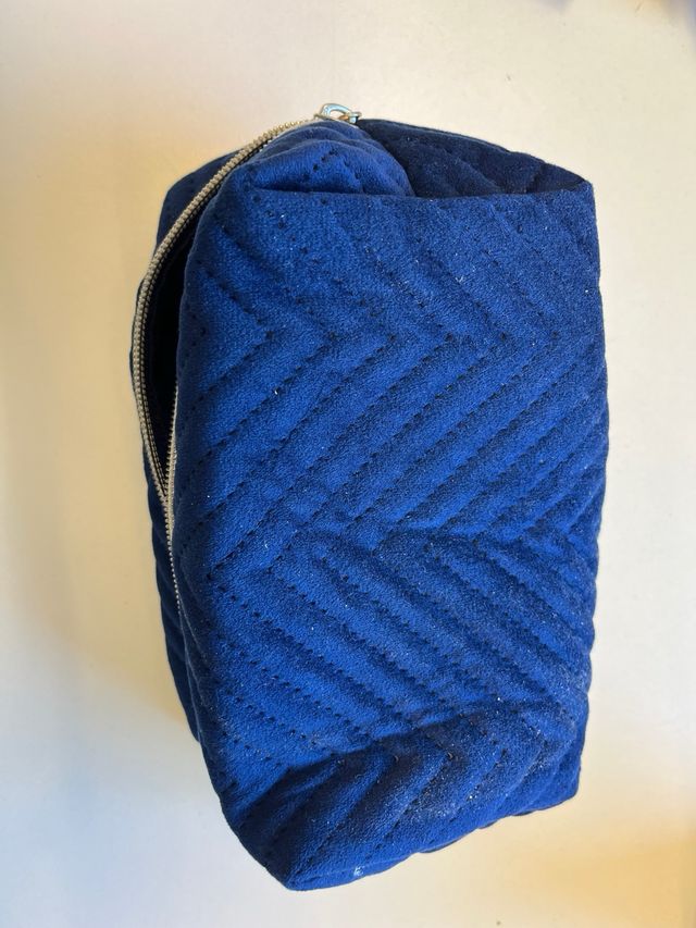 Neceser azul, como nuevo