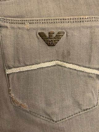 Pantalon de mujer. Armani. Talla XS